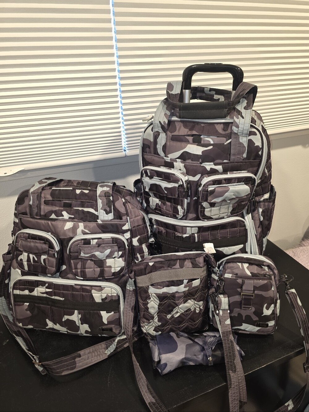 Lug Camouflage 5 Piece Travel Set - Gray Blue Camo